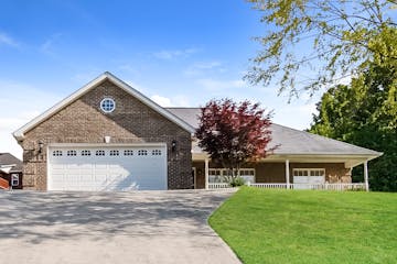 335 FLORA DR LENOIR CITY, TN 37771